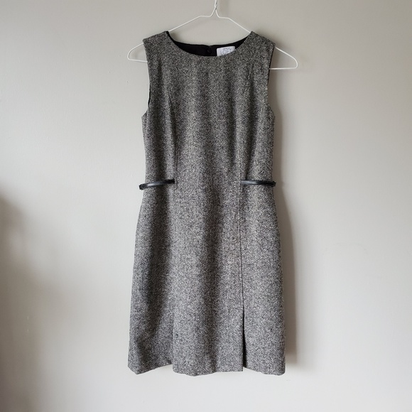 Ann Taylor Dresses & Skirts - Ann Taylor Loft Petites Sleeveless Sheath Dress 2P